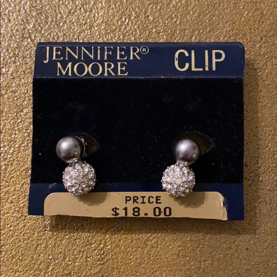 Brand New Beautiful Jennifer Moore Earrings